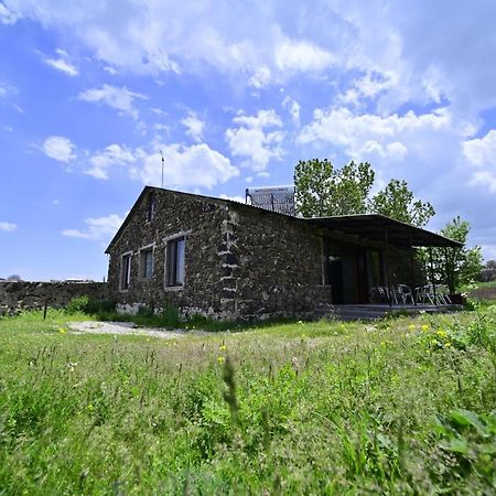 Sevan Tarsus Guesthouse Tsovazard Екстер'єр фото
