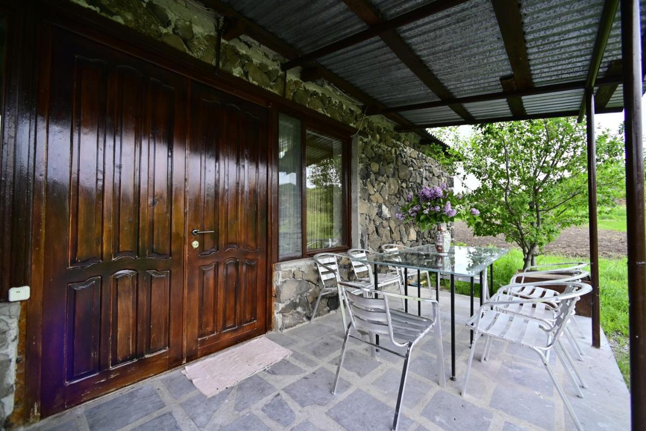 Sevan Tarsus Guesthouse Tsovazard Екстер'єр фото